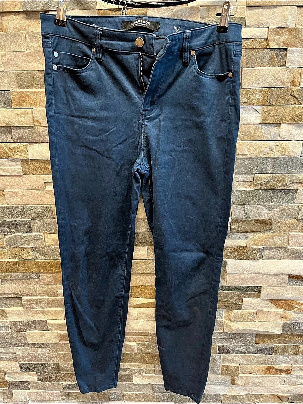 Liverpool The Ankle Skinny Jeans in Blue Like New